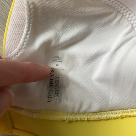 Victoria’s Secret yellow plunge halter Bikini Top Size Medium - Picture 2 of 3